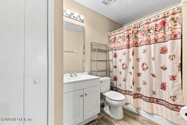 7705 HIGHCHAIR Lane, Jacksonville, FL 32210