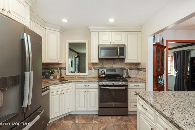 3225 Beverly Road, South Plainfield, NJ 07080
