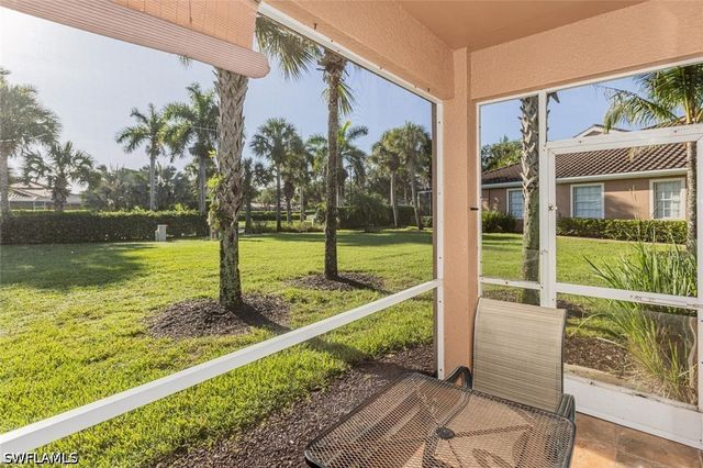 14165 Winchester CT 204, Naples, FL 34114