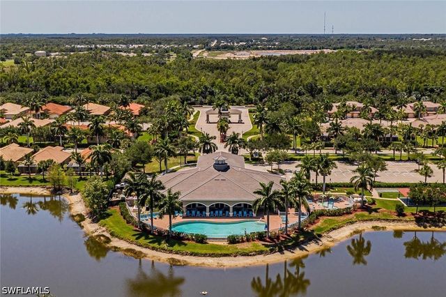 14165 Winchester CT 204, Naples, FL 34114