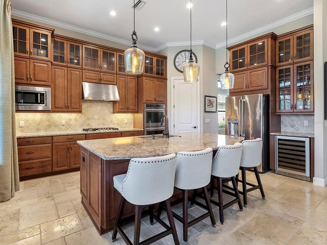 4828 BENITO COURT, Bradenton, FL 34211