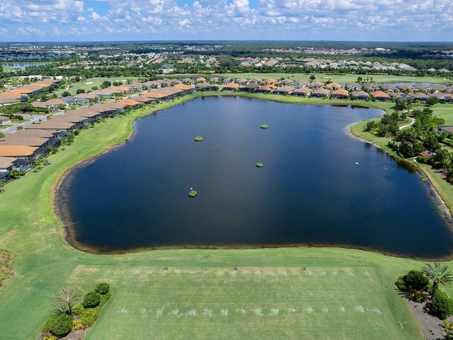 4828 BENITO COURT, Bradenton, FL 34211