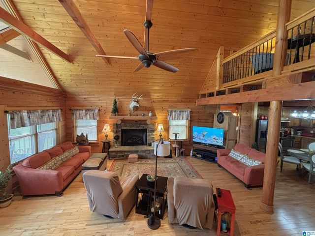333 MOUNTAIN CREST DRIVE, Pell City, AL 35128