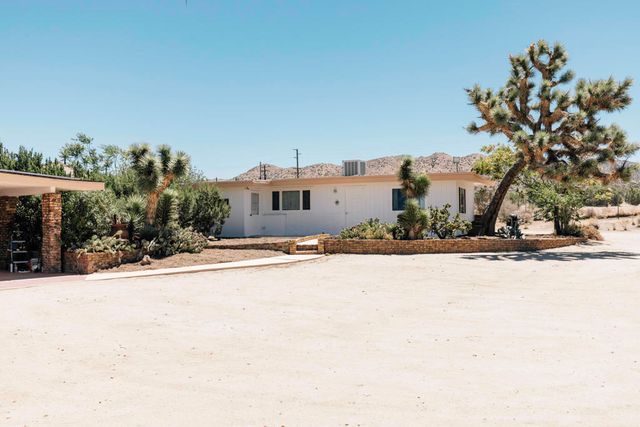 8837 Hardesty Drive Drive, Yucca Valley, CA 92284