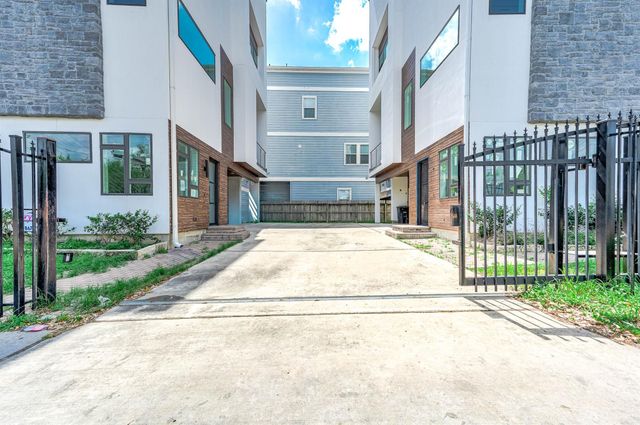 1412 Wheeler Street, Houston, TX 77004