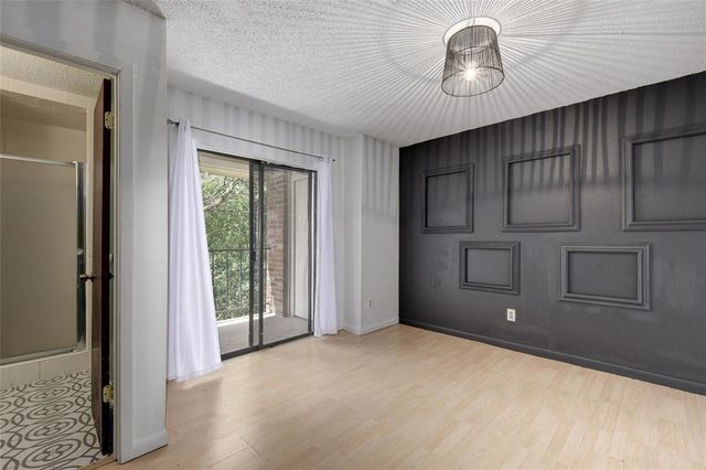 1705 Crossing PL A109, Austin, TX 78741