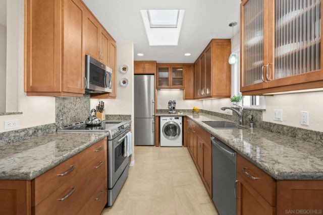 429 S Sierra Ave 328, Solana Beach, CA 92075