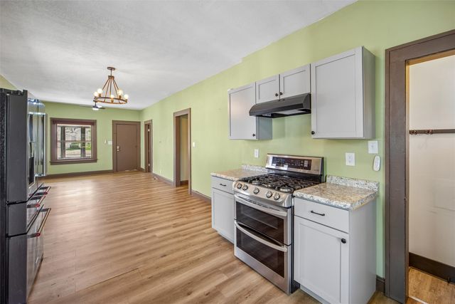 3220 SW 13th Street, Des Moines, IA 50321