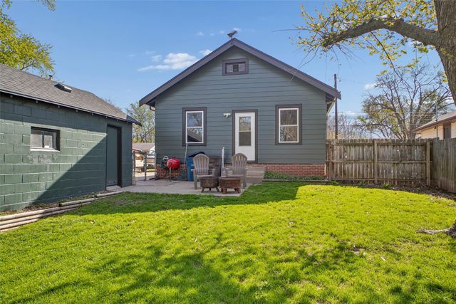 3220 SW 13th Street, Des Moines, IA 50321