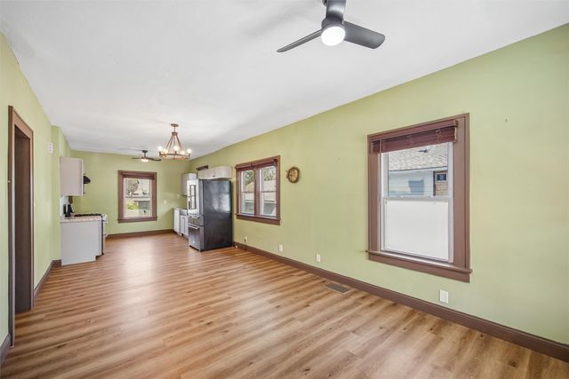 3220 SW 13th Street, Des Moines, IA 50321