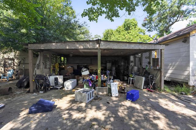 4534 Glen Oaks Dr, Baton Rouge, LA 70811