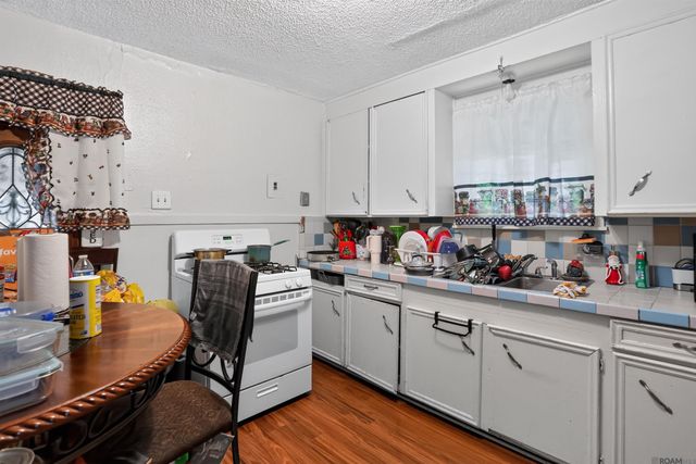 4534 Glen Oaks Dr, Baton Rouge, LA 70811