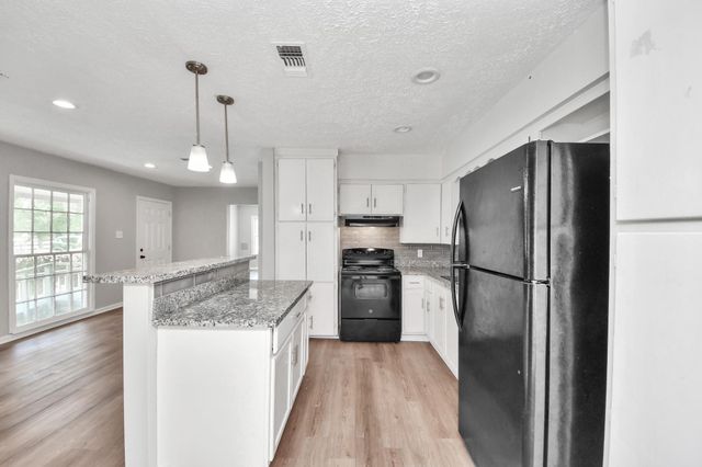 3603 Crosby Cedar Bayou Road, Baytown, TX 77521