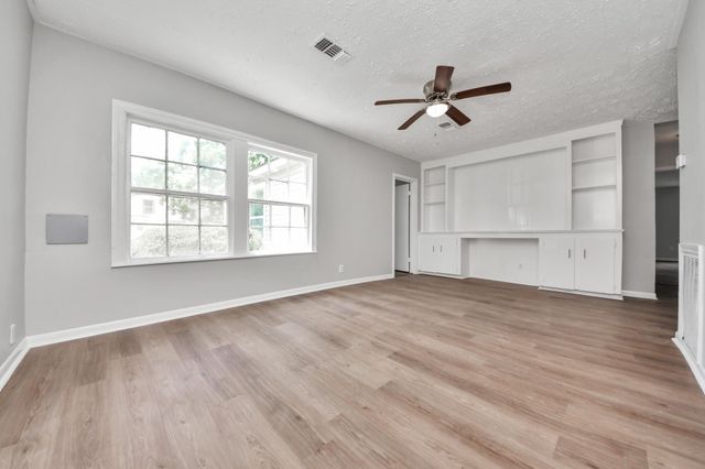 3603 Crosby Cedar Bayou Road, Baytown, TX 77521