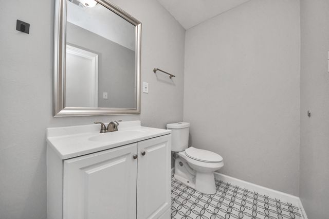 3603 Crosby Cedar Bayou Road, Baytown, TX 77521