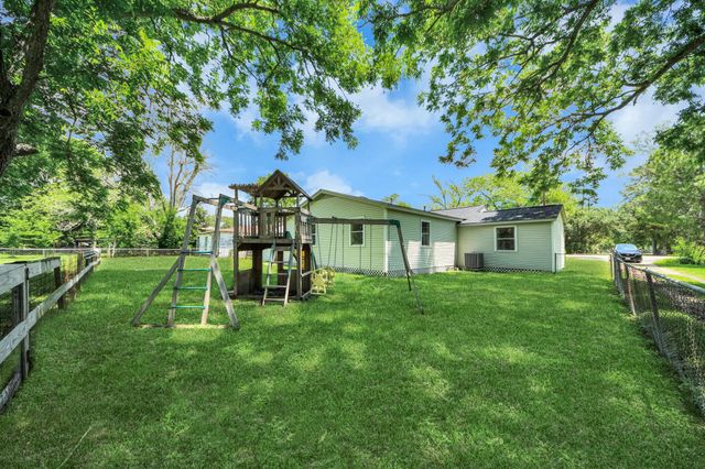 3603 Crosby Cedar Bayou Road, Baytown, TX 77521