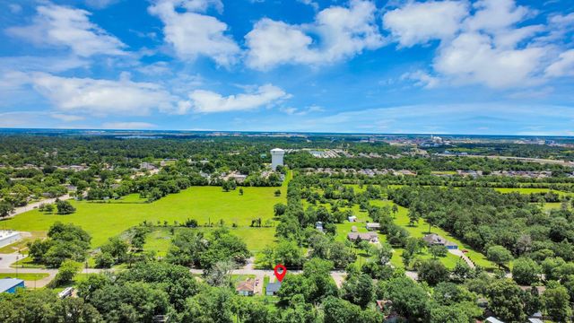 3603 Crosby Cedar Bayou Road, Baytown, TX 77521