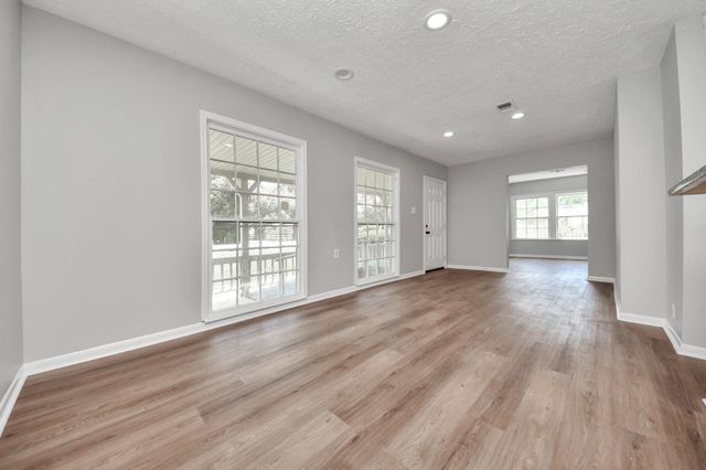 3603 Crosby Cedar Bayou Road, Baytown, TX 77521