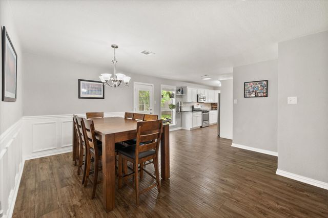 3012 Lisa Lane, Arlington, TX 76013