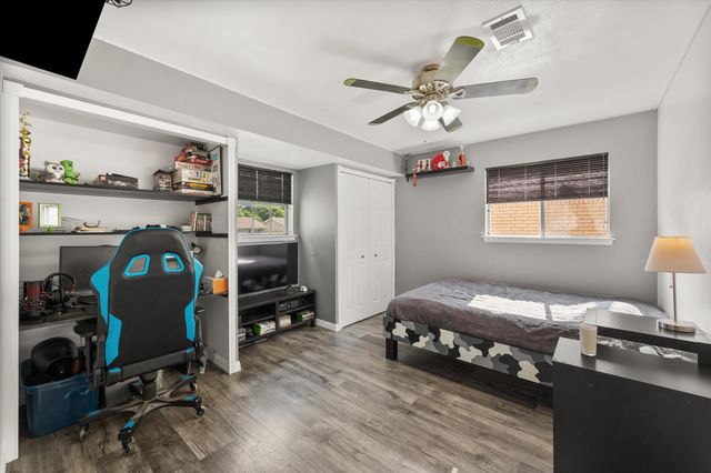 3012 Lisa Lane, Arlington, TX 76013