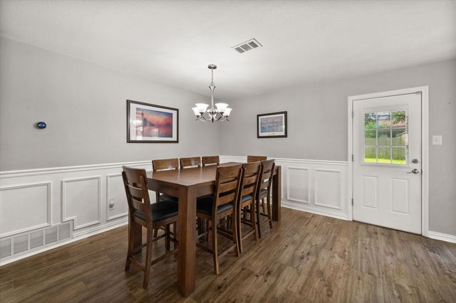 3012 Lisa Lane, Arlington, TX 76013
