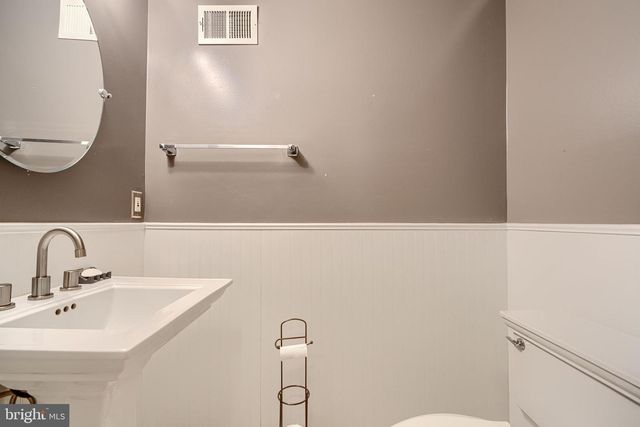 723 S POTOMAC ST, Baltimore, MD 21224