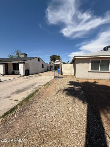 1840 E CLARENDON Avenue, Phoenix, AZ 85016