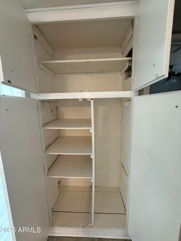 1840 E CLARENDON Avenue, Phoenix, AZ 85016