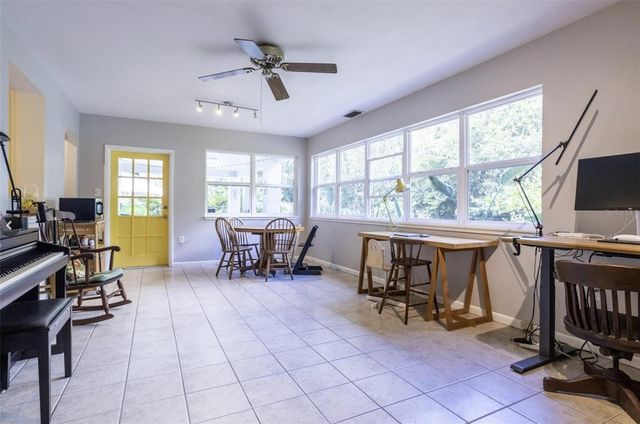 2034 NW 8TH PLACE, Gainesville, FL 32603
