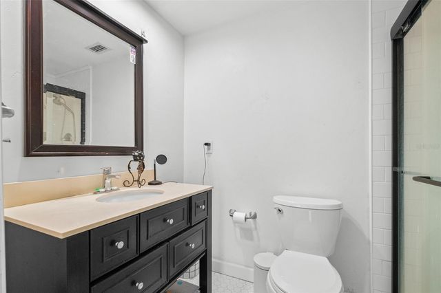 2034 NW 8TH PLACE, Gainesville, FL 32603