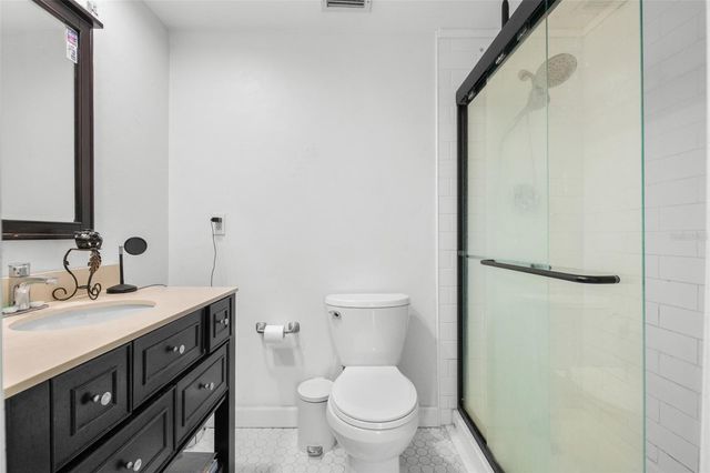 2034 NW 8TH PLACE, Gainesville, FL 32603