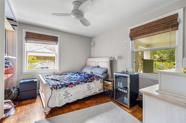 2034 NW 8TH PLACE, Gainesville, FL 32603