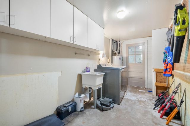 2034 NW 8TH PLACE, Gainesville, FL 32603
