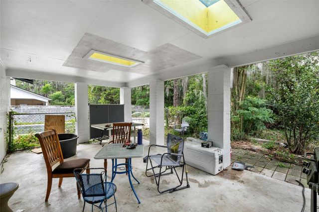 2034 NW 8TH PLACE, Gainesville, FL 32603