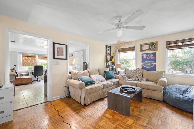 2034 NW 8TH PLACE, Gainesville, FL 32603