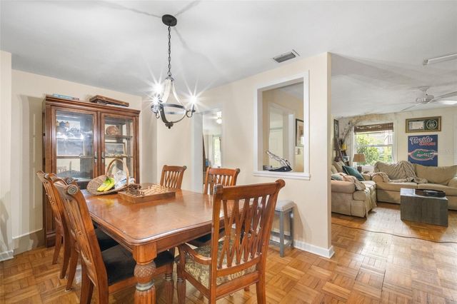 2034 NW 8TH PLACE, Gainesville, FL 32603