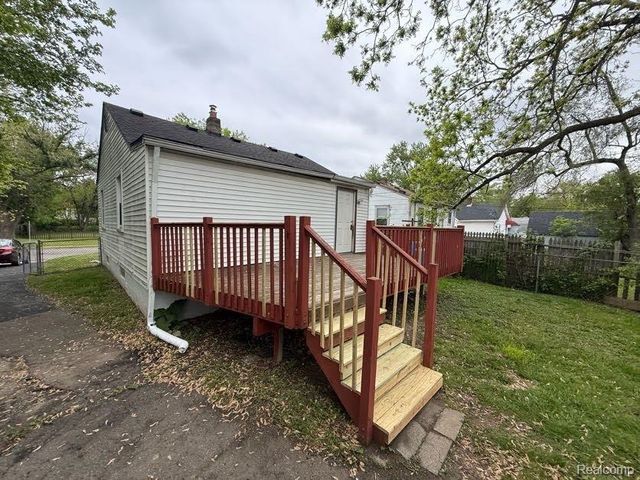 664 Melrose Street, Pontiac, MI 48340