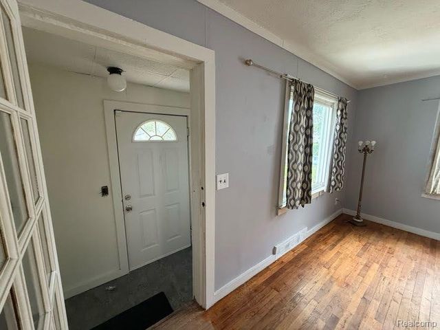 664 Melrose Street, Pontiac, MI 48340