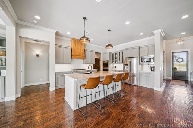 6690 E 525 Road, Claremore, OK 74019