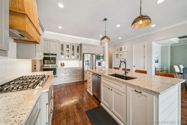 6690 E 525 Road, Claremore, OK 74019