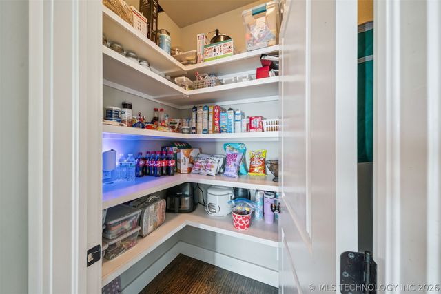 6690 E 525 Road, Claremore, OK 74019