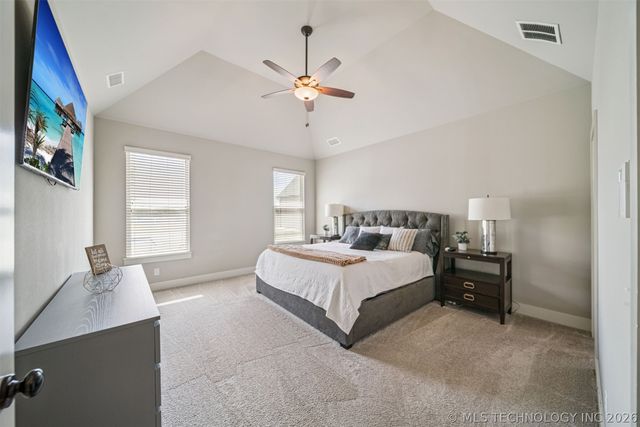 6690 E 525 Road, Claremore, OK 74019