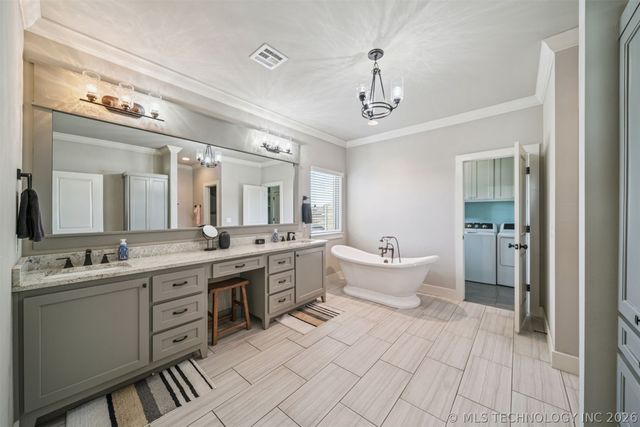 6690 E 525 Road, Claremore, OK 74019