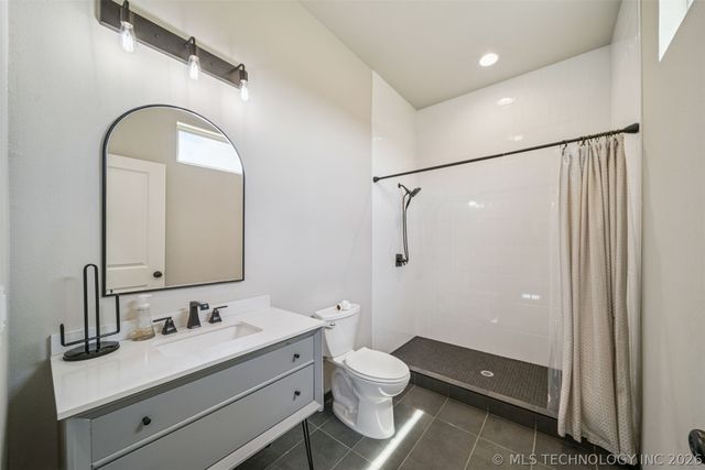 6690 E 525 Road, Claremore, OK 74019