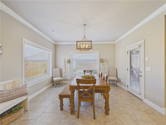 5713 61st Street, Rogers, AR 72758