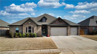 5713 61st Street, Rogers, AR 72758
