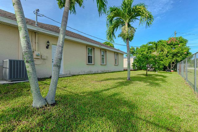 1518 SW Hutchins Street, Port St. Lucie, FL 34983