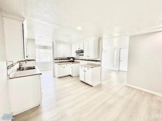 8300 Kern Canyon Road 41, Bakersfield, CA 93306