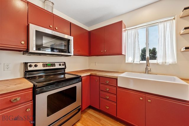 141 Gravel Hollow Drive, Bozeman, MT 59718