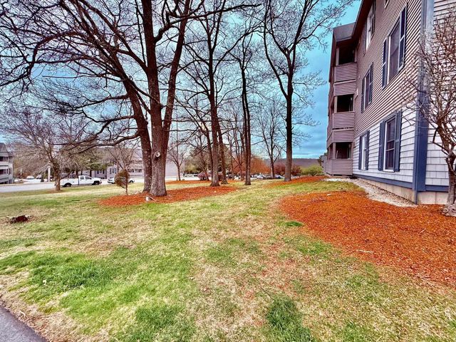 122 Eastern Ave Apt 101, Manchester, NH 03104